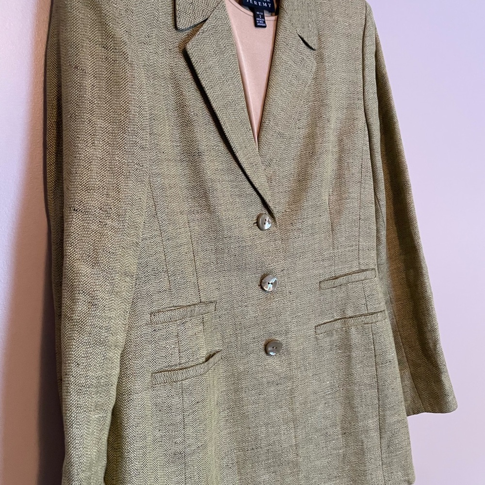 Dana Buchman Linen Olive Green Blazer and Pants Set - Picture 3 of 5